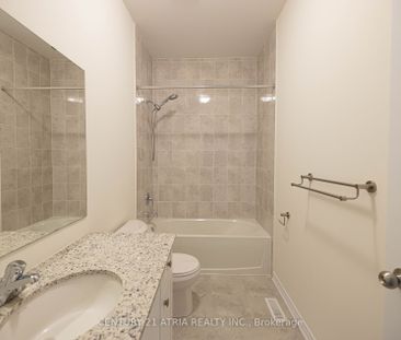 For Lease - 12 Fish Drive, Aurora, Ontario - Photo 5