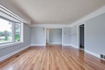 For Lease - 9408 Chinguacousy Road Unit# Unit 1, Brampton, Ontario - Photo 3