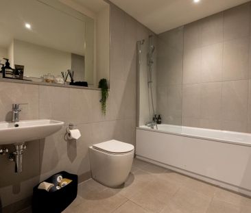 1 bedroom flat to rent - Photo 6