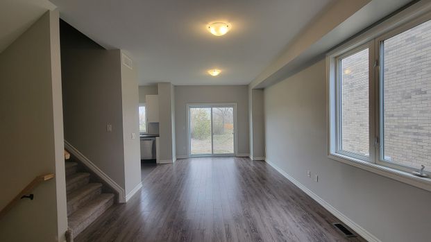 9 Tegan Crt, Odessa, ON K0H 2H0 - Photo 1