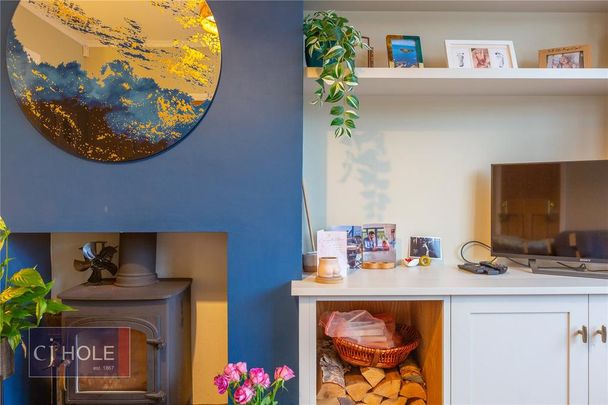 3 bedroom semi-detached house to rent - Photo 1