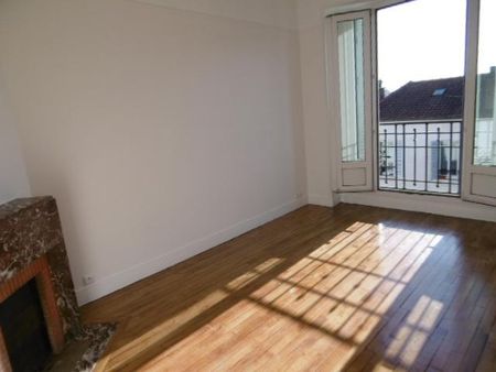 Location Appartement 2 pièces 36m² ST MAUR DES FOSSES 94100 - Photo 3