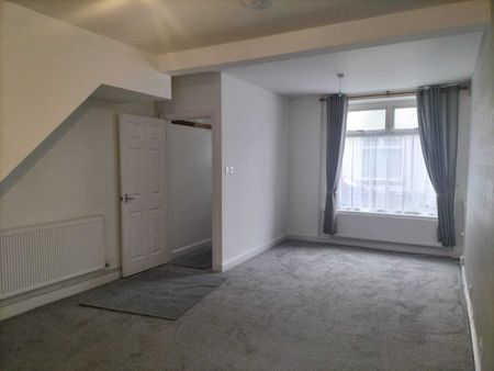 Brynglas Street, Penydarren, Merthyr Tydfil - Photo 4