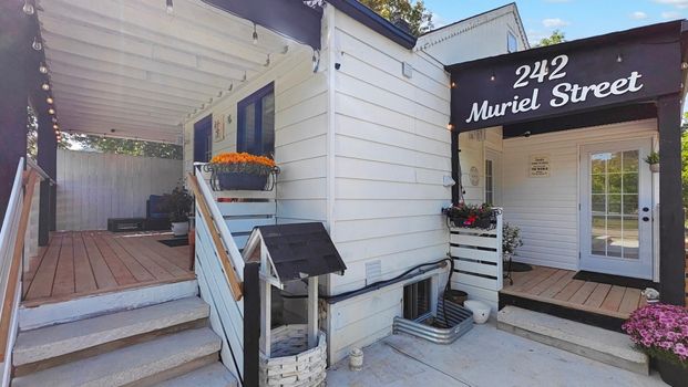 For Lease - 242 Muriel Street Unit# Main Floor, Newmarket, Ontario - Photo 1