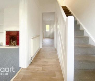 3 bedroom detached house to rent - Photo 4