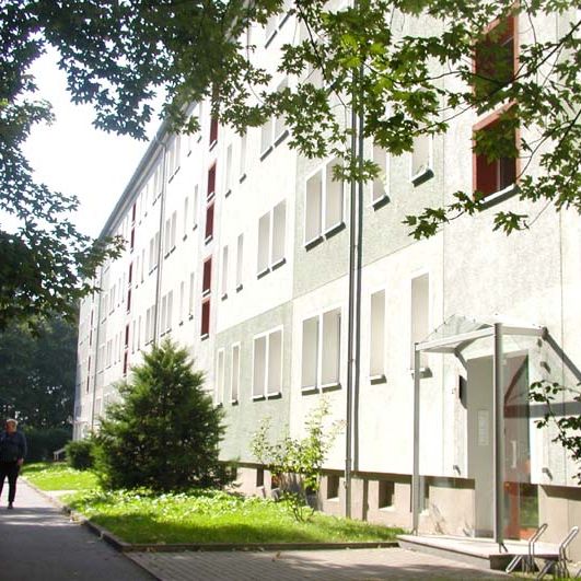 Feiern Sie mit uns -2-Raumwohnung in Chemnitz Siegmar - Photo 1