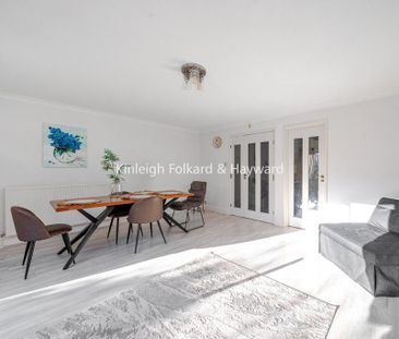 5 bedroom house to rent - Photo 2