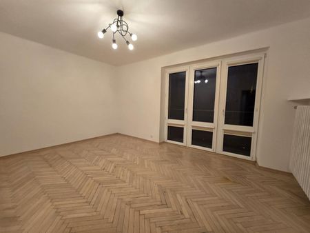 Wynajem Kawalerki dla Studenta, Łódź Wróblewskiego 30 m² - Photo 2