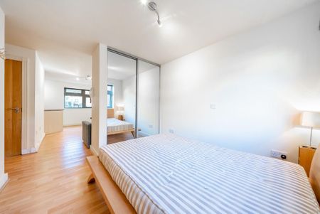 Studio to rent - Photo 5