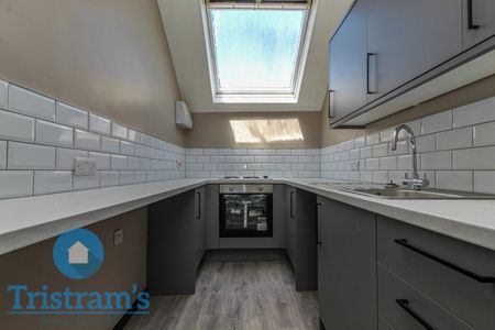 1 bed Flat for Rent - Photo 3