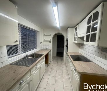 2 bedroom terraced house to rent - Photo 5