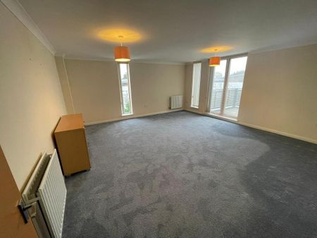2 bedroom flat to rent - Photo 4