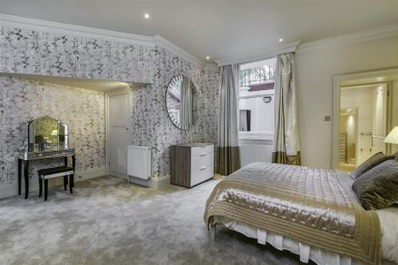 4 bedroom flat to rent - Photo 5