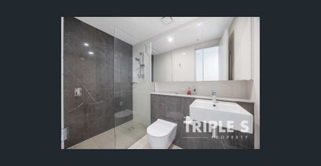 Panoramic open view with natural sunlight UNFURNISHED - Photo 5