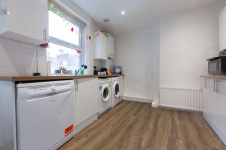 Sandyford Road, Sandyford - Photo 5