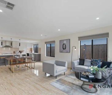 “Modern Family Home in a Prime Location !” - Photo 1