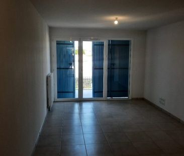 T2 AVEC BALCON ET PARKING DOUBLE - Photo 1
