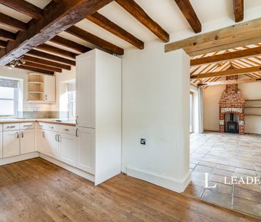 4 bedroom detached to rent Moat Farm, NR12 0DW - Photo 2