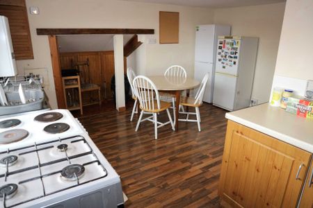 Ethelbert Road, Canterbury - Photo 5