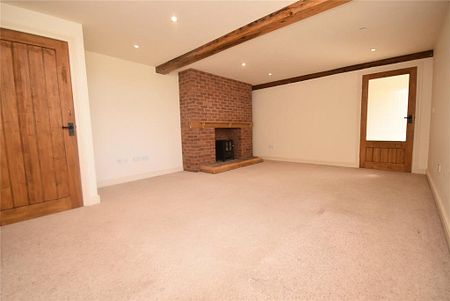 4 bedroom detached house to rent - Photo 3