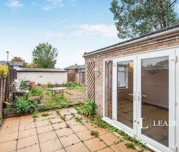 3 bedroom semi-detached to rent Scott Road, Stevenage, SG2 0BZ - Photo 2