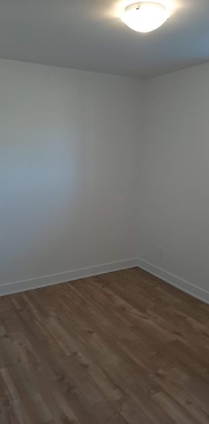 PROMO - APPARTEMENT 4½ À LOUISEVILLE - DISPONIBLE LE 1ER JUILLET - Photo 1