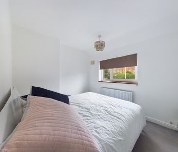 Churchill Drive, Cheltenham, Gloucestershire, GL52 - Photo 6