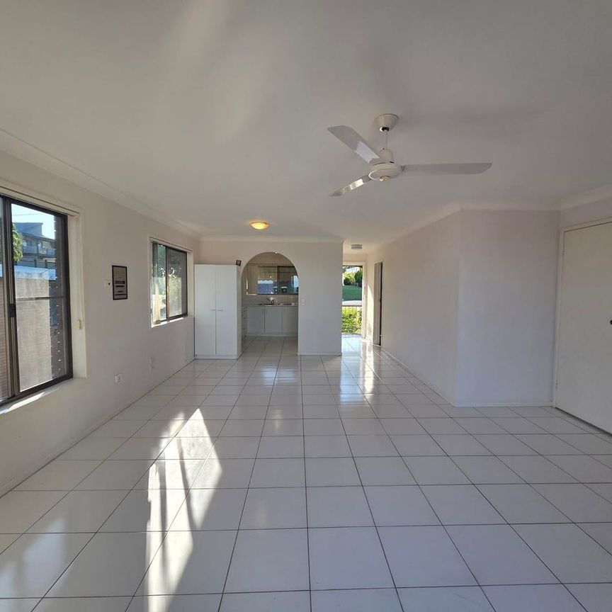 Duplex in Prime Banora Point Location - Photo 1