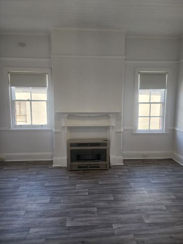 Three bedroom Cottage! - Photo 2