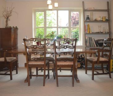 5 bedroom detached house to rent - Photo 3