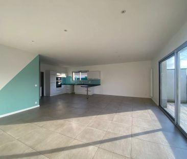 POMPIGNAC - MAISON 3 CHAMBRES AVEC JARDIN ET ABRI GARAGE - Photo 1