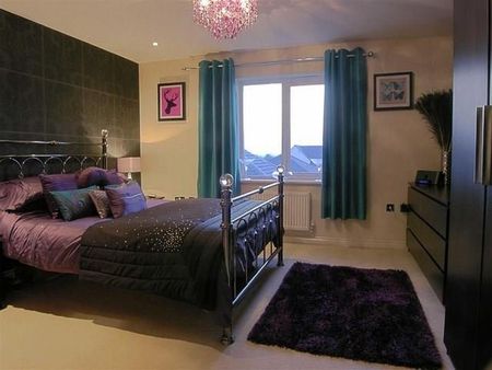 4 bedroom terraced house to rent - Photo 5