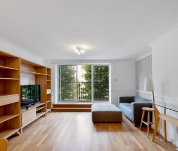 1 Bed Flat, Susan Constant Court, E14 - Photo 2