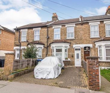 Room in a Shared House, Dagnall Park, SE25 - Photo 2