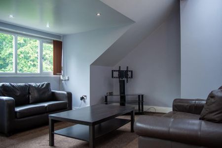 2 bedroom flat to rent - Photo 4
