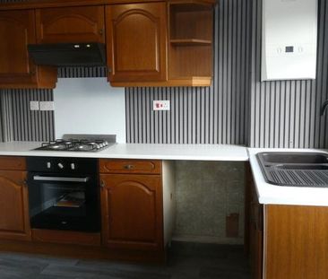 Hole House Lane, Stocksbridge, S36 1BS - Photo 3