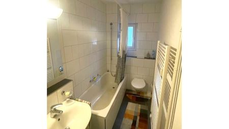 2½ Zimmer-Wohnung in Zürich - Kreis 4, möbliert, auf Zeit - Photo 2