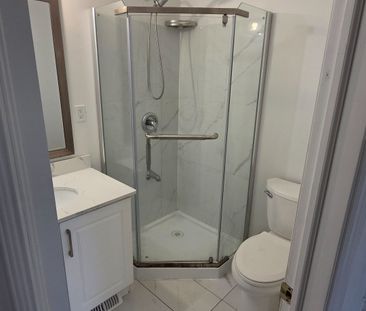 For Lease - 42 Donnacona Crescent, Toronto, Ontario - Photo 6