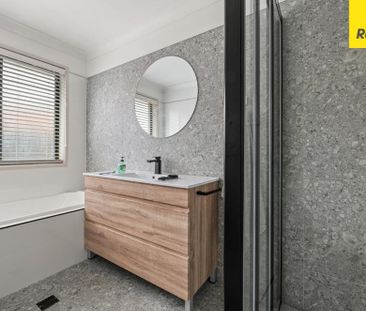 Entertainers Delight - Photo 1