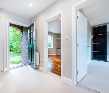 1 Bed Flat, Midholm Close, NW11 - Photo 6