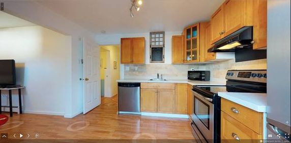 East Van Bsmt Suite - View by Appointment -Available Mar 1 or Feb 14th - Photo 2