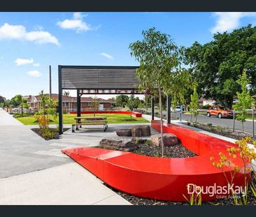 Brand new at Glengala shopping strip & schools precinct - Photo 6