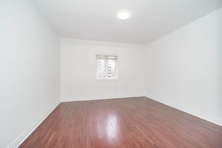 For Lease - 14 Luscombe Lane, Toronto, Ontario - Photo 3