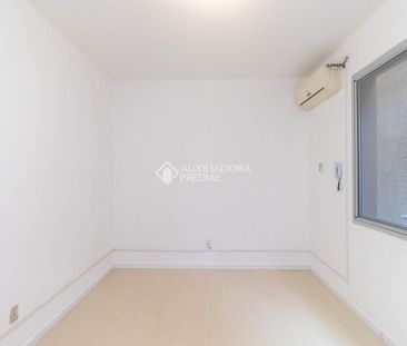 Kitnet com 1 quarto e 35m² para alugar em Centro Histórico, Porto A... - Foto 2