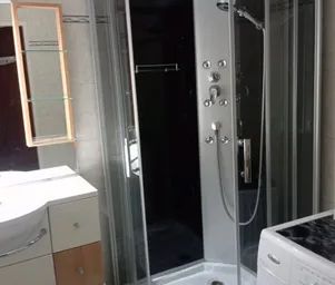 Wohnung nähe U1 Station zur Zwischenmiete (6 Monate) - Photo 3
