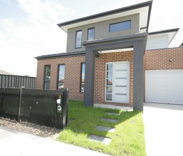 LIKE NEW HOUSE - Photo 4