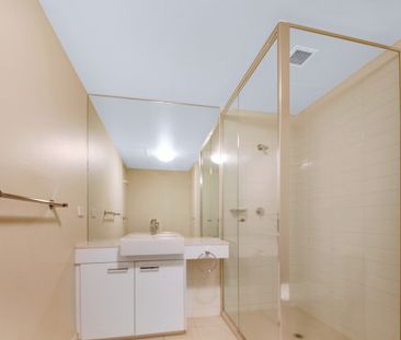 1212/100 Harbour Esplanade, Docklands VIC 3008 - Apartment For Rent... - Photo 6