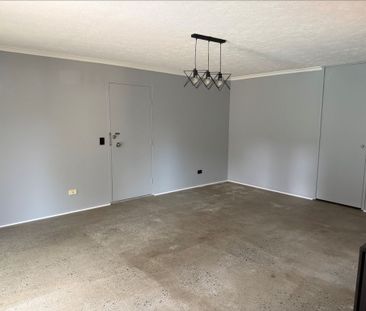 VERY CONVENIENTLY LOCATED & CLOSE TO EVERYTHING! - Photo 3