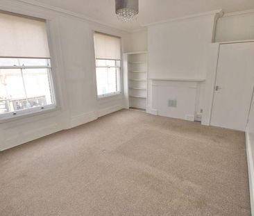 4 bedroom terraced house to rent - Photo 1