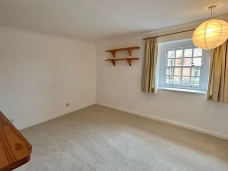 2 bedroom Delightful Two Bedroom Cottage to rent - Photo 5